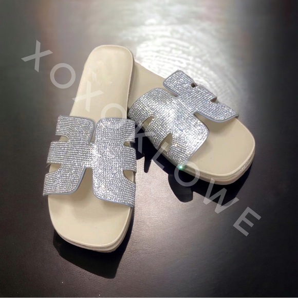Barbie Rhinestone Sparkle Geo Footbed Sandal Slides - Picture 4 of 8